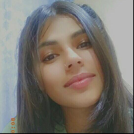 Isha Sharma Profile Picture