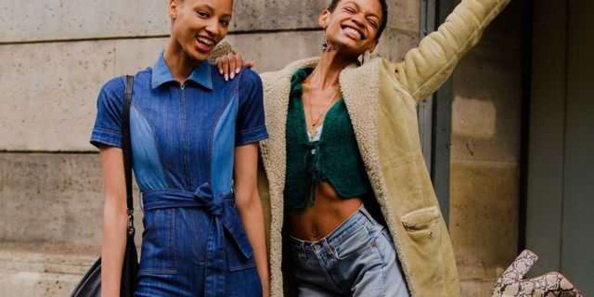 Golden Goose Sneakers a starring role at Collina