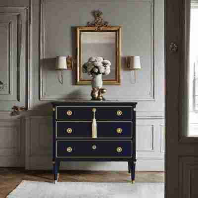 Gustavian Dresser | Manoir Profile Picture