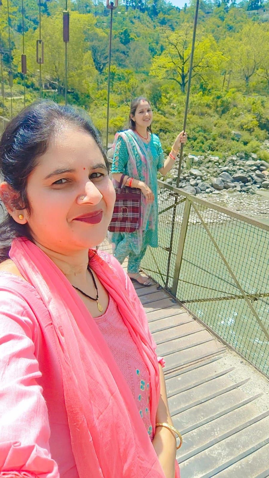 pooja rawat Profile Picture