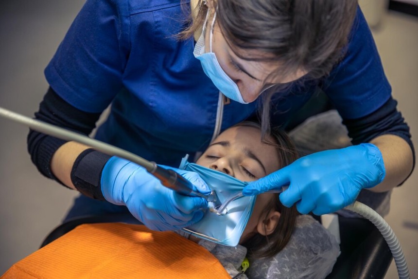 Blogs - Bang Box online - What to Expect During a Visit to an Emergency Dentist