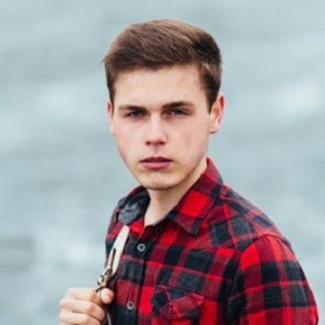 Henry Smith Profile Picture