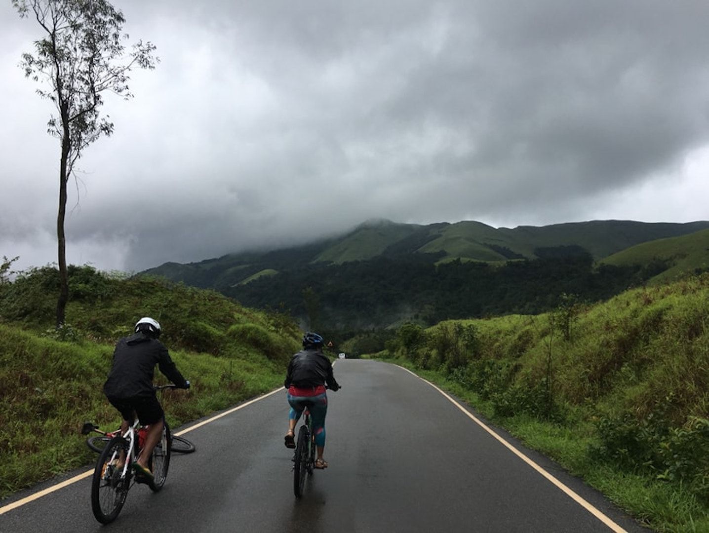 Monsoon Cycling in Kerala: A 6-Day Adventure Through God’s Own Country - Cyclinginindia Blog