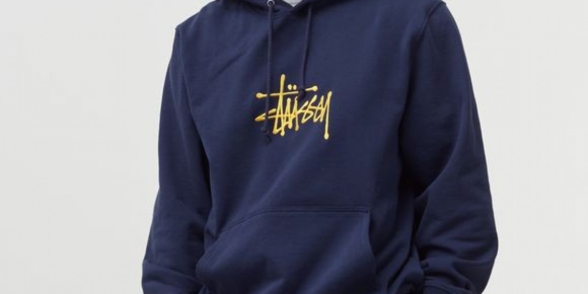 Streetwear Icon: Why Stusssy And The Stussy Hoodie Dominate Urban Fashion