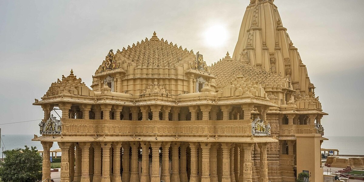 Somnath To Diu Cab Fare