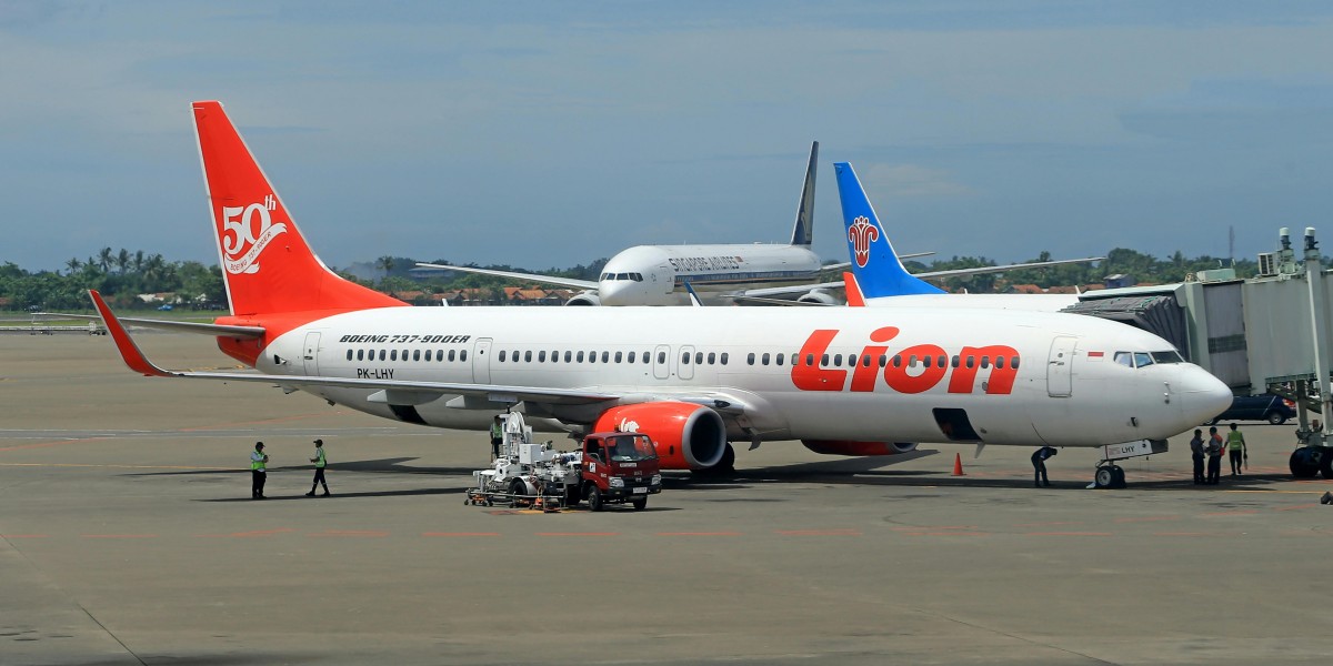 Complete Travel Guide for Boston to India Tickets