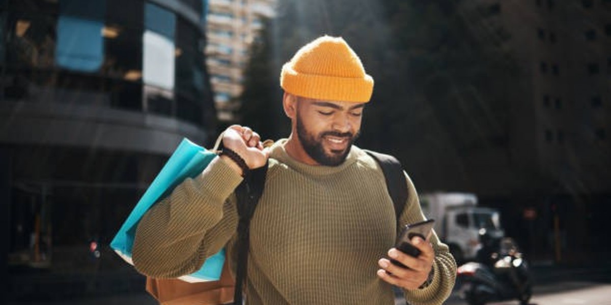 Why Hoodies Have Become a Modern Wardrobe Essential