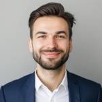 Amara Lewis profile picture