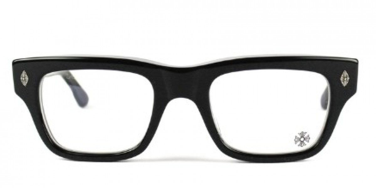 Chrome Hearts Glasses: A Premium Eyewear Experience Built on Detail and Identity