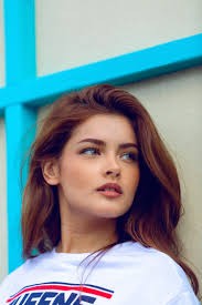 Lola Young Profile Picture