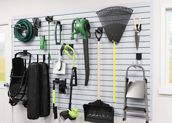 What Features Define the Best Slatwall for Garage Systems?