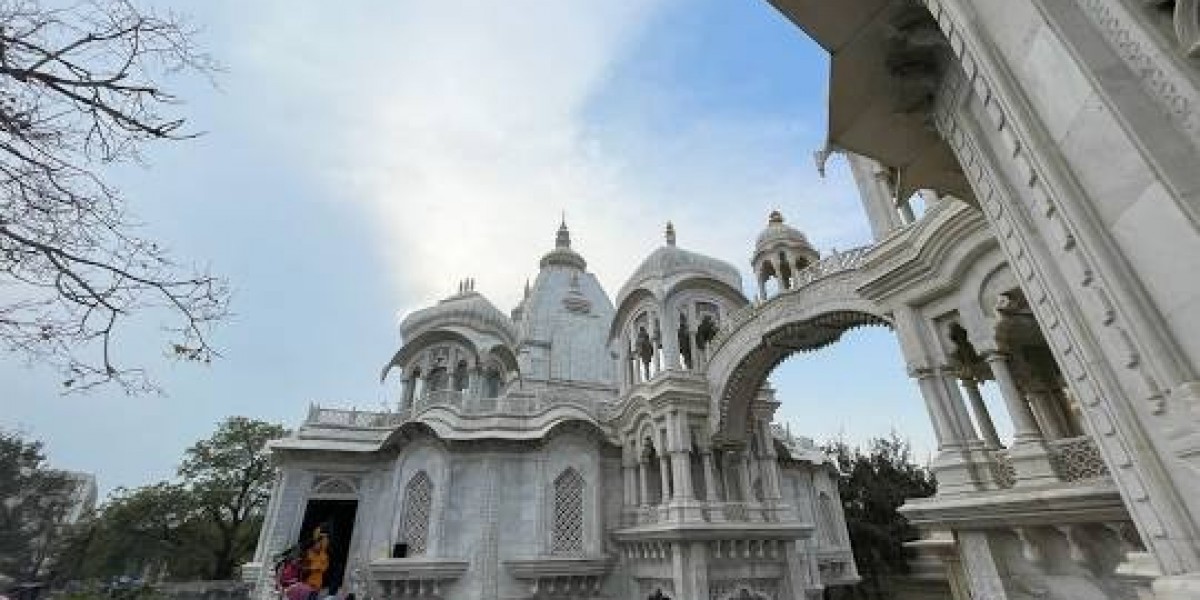 Agra to Vrindavan Taxi Booking