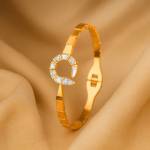 Bracelet Women Profile Picture