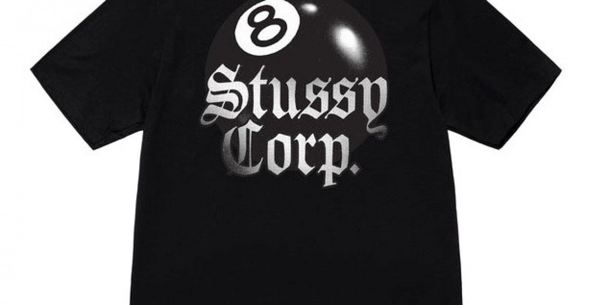 Stussy Hoodie and Shirt Popular Fashion Trends in 2026