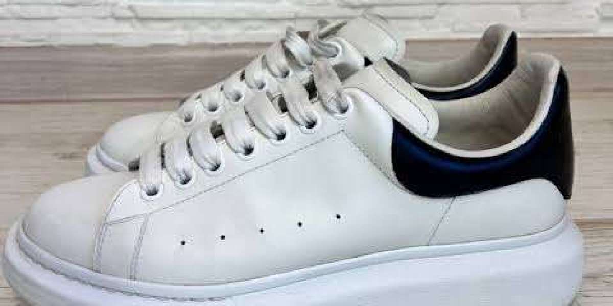 Alexander McQueen Sneakers: A Modern Icon for Every Wardrobe